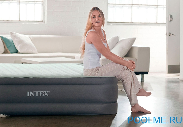 Кровать INTEX надувная 99 x 191 x 46 см, встроенный насос 220V, артикул 64902