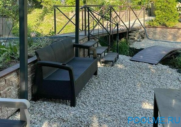 Диван из искусственного ротанга без подушки 3 места