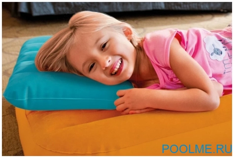 Надувная подушка INTEX 43 x 28 x 9 см, голубой, артикул 68676-T