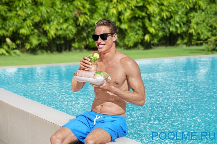 Надувной плавающий держатель Bestway для напитков "Moscow Mule" 28 x 23 см, артикул 34131 Надувной плавающий держатель Bestway для напитков "Moscow Mule" 28 x 23 см, артикул 34131