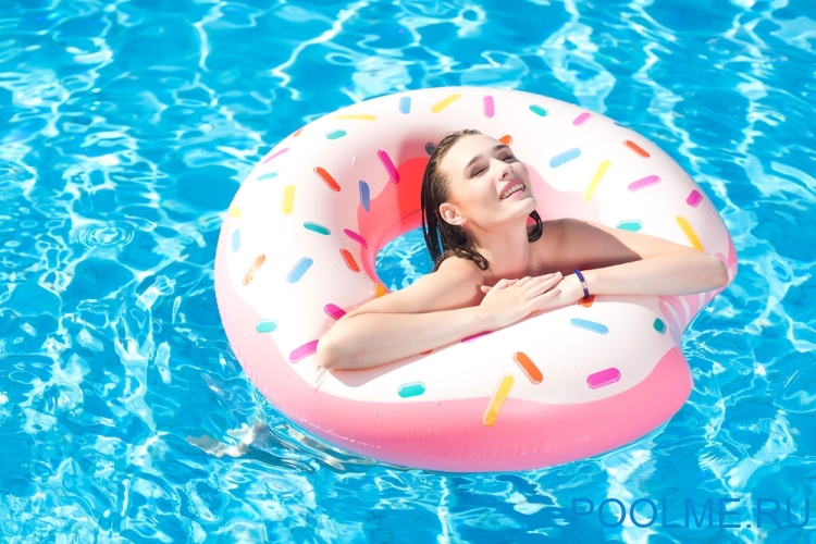 Надувной круг INTEX "Пончик" 107 см, артикул 56265