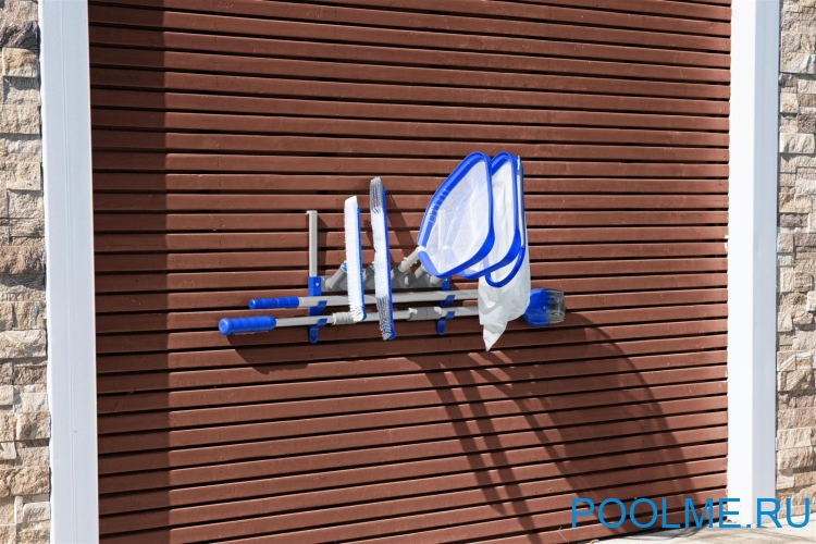 Держатель Bestway Flowclear StorePro для аксессуаров чистки бассейна, артикул 58674 Держатель Bestway Flowclear StorePro для аксессуаров чистки бассейна, артикул 58674