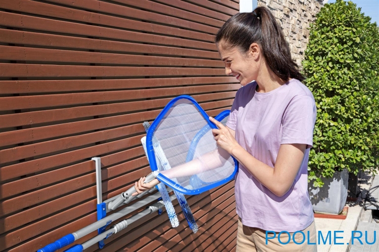 Держатель Bestway Flowclear StorePro для аксессуаров чистки бассейна, артикул 58674 Держатель Bestway Flowclear StorePro для аксессуаров чистки бассейна, артикул 58674