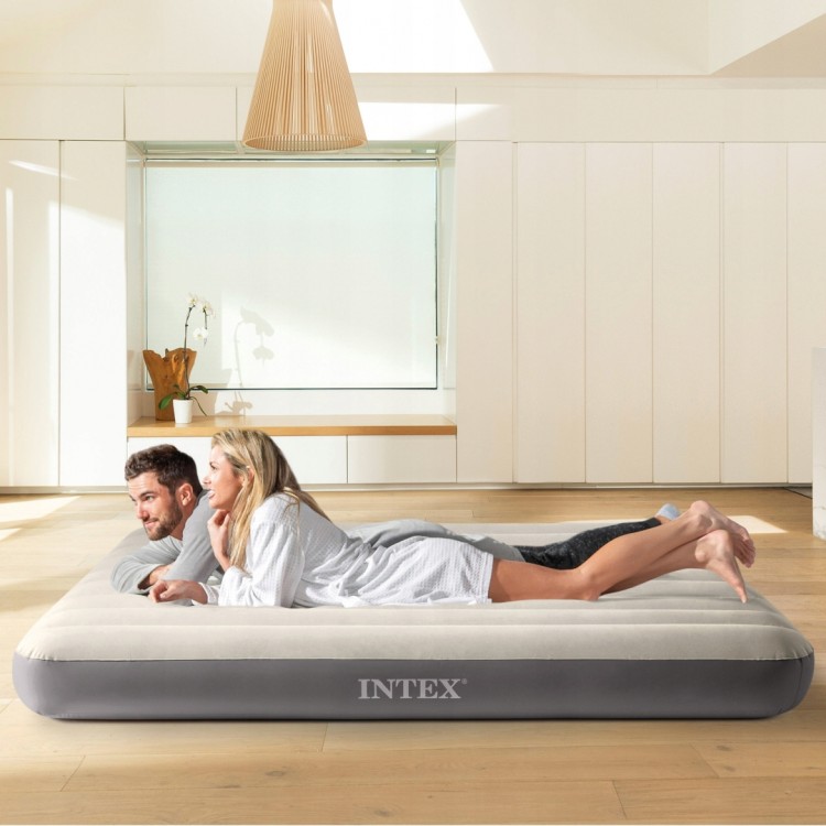 Кровать INTEX надувная 137 x 191 x 25 см без насоса, артикул 64708