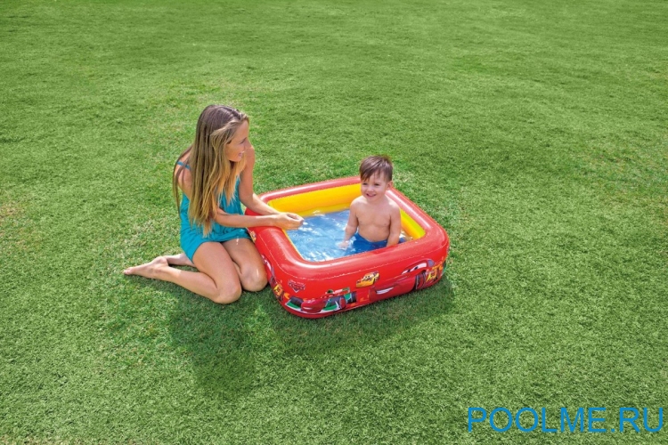 Детский бассейн INTEX "Тачки" 85 x 85 x 23 см, артикул 57101 Детский бассейн INTEX "Тачки" 85 x 85 x 23 см, артикул 57101